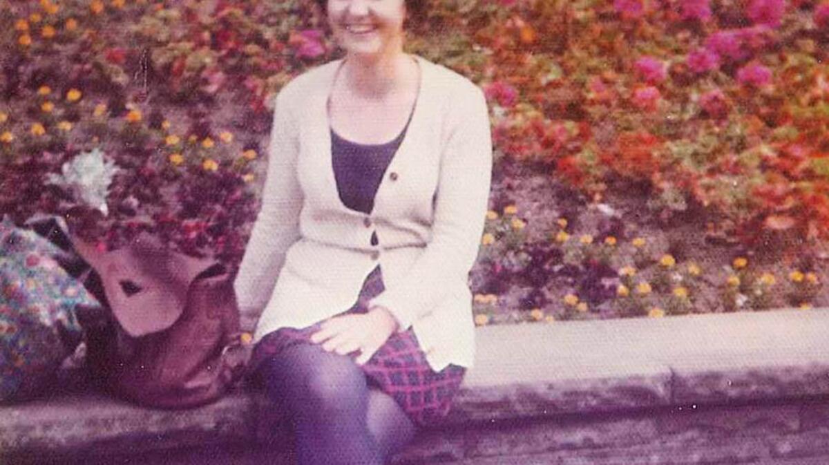 Helen Julia Hansan.