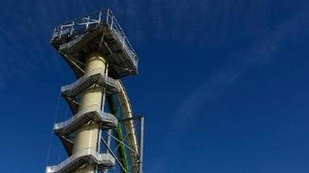
The record-setting Verrückt waterslide at Schlitterbahn is now scheduled to open June 29.
