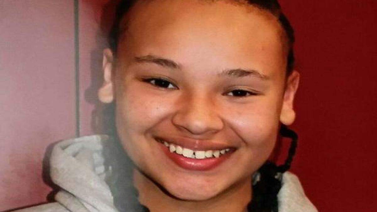 
Gage Banks, who collapsed at a cross-country meet last week, had suffered a heart attack triggered by an unknown defect he had since birth. 

