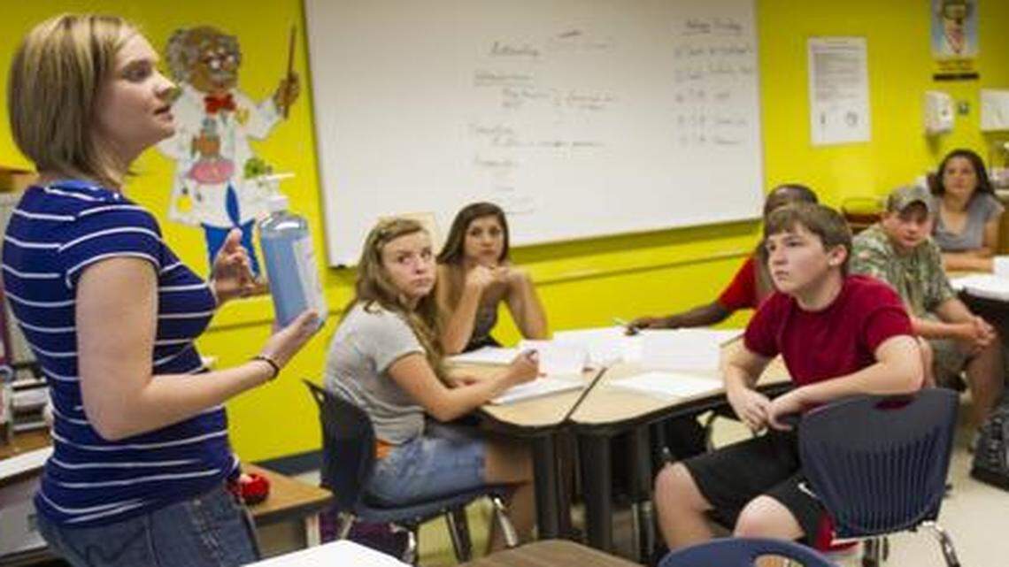 
Amendment 3 on the November ballot would require that student test performance data be the preponderant factor in a teacher’s evaluation. 
