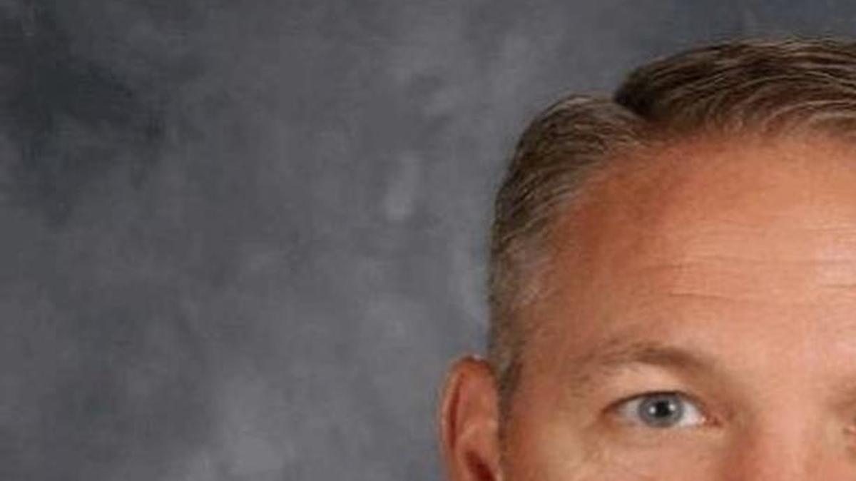 
Fred Czerwonka 
