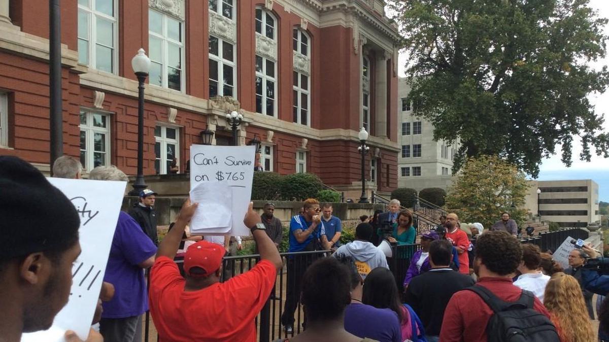 Advocates for raising the minimum wage rallied last year outside the Missouri Supreme Court building in Jefferson City. Cost-of-living increases built into state law raised the state minimum from $7.65 an hour in 2016 to $7.70 in 2017.