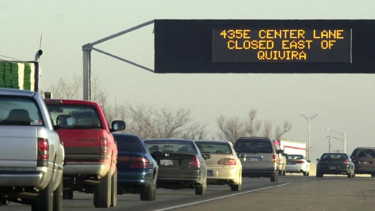 Kansas City Scout announced it would provide real-time traffic information Thursday morning hour, weeks after a cyberattack forced the system to shut down.