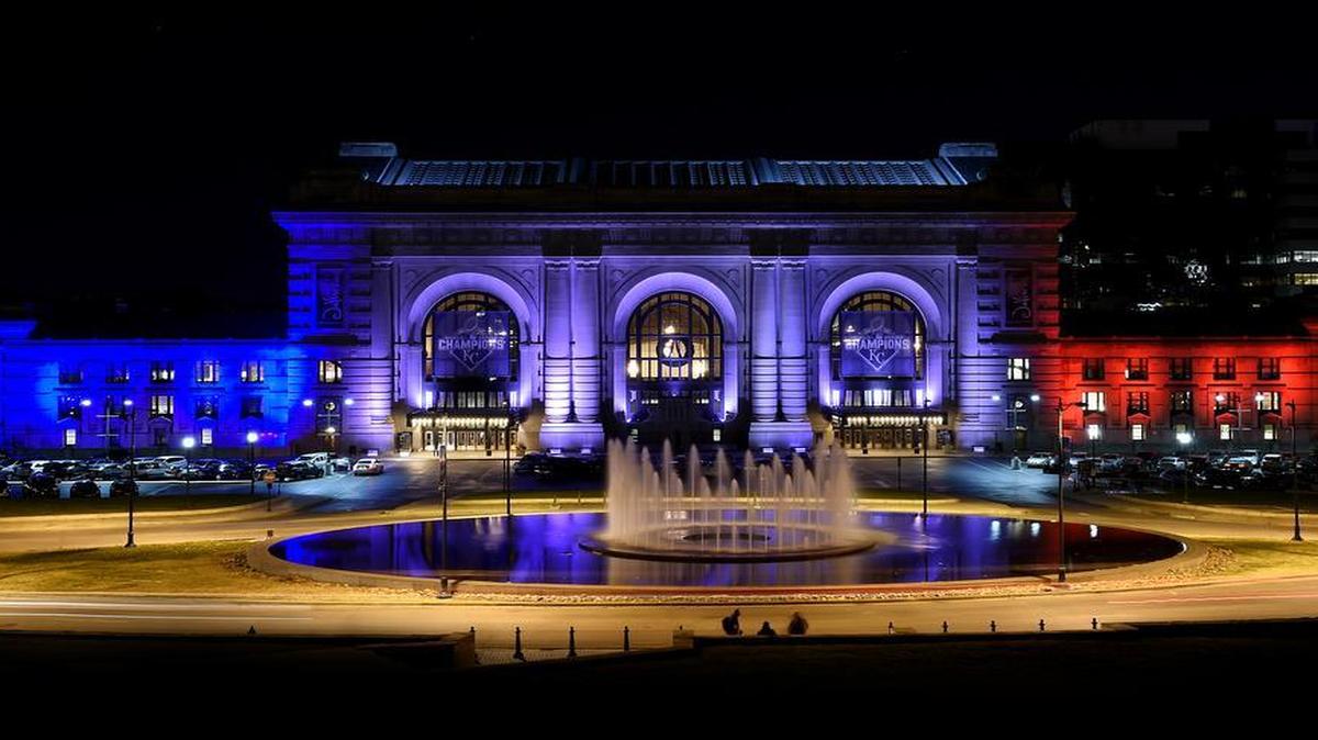 To honor the victims, and to show solidarity with the families devastated by the terrorist attacks in Paris, Union Station (above) and City Hall were lit Saturday night in the colors of the French flag.