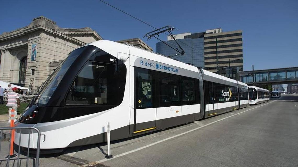 The Jackson County Circuit Court says it received 5,752 valid applications for ballots for people to vote in a mail-in election concerning possible streetcar expansion to UMKC.