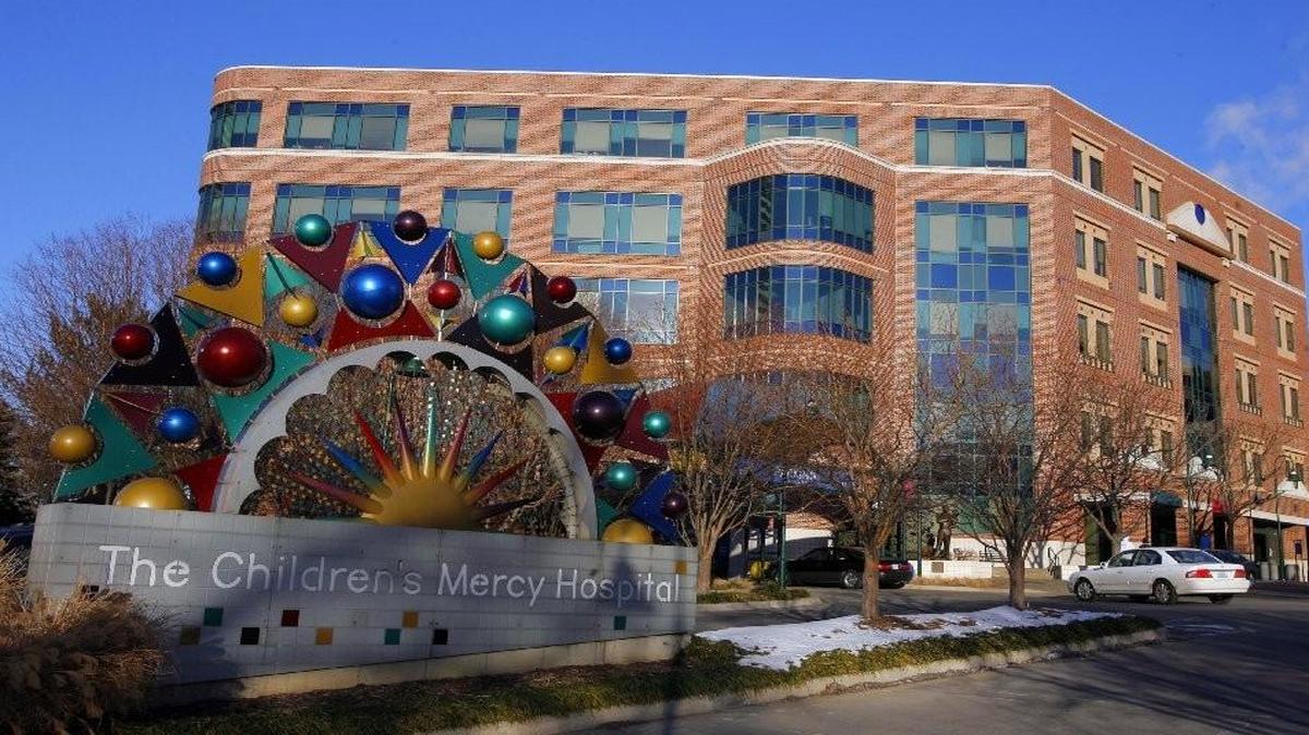 
Children’s Mercy Hospital announced Thursday that it had created the Brendan Tripp Elam Transplant Center, bringing together its liver, kidney and heart transplant teams.
