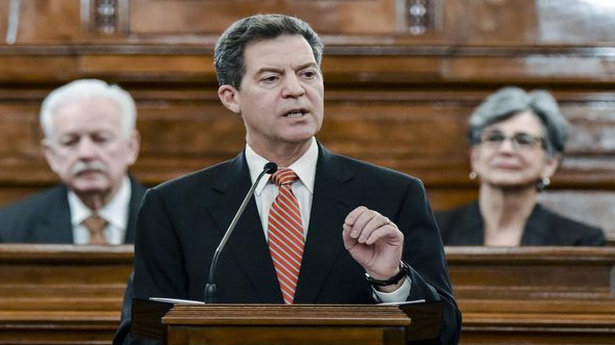 
Kansas Gov. Sam Brownback delivering the 2015 State of the State address.
