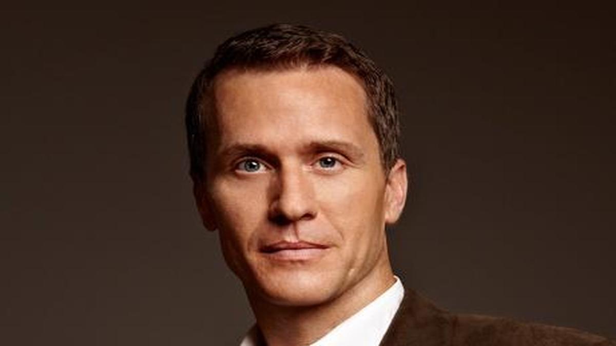 
Former Navy SEAL Eric Greitens announced receiving $700,000 in out-of-state donations this week for his anticipated run for the Republican nomination for Missouri governor.
