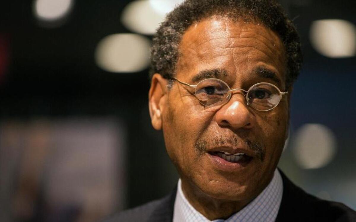 
A report in Roll Call suggests that U.S. Rep. Emanuel Cleaver’s reputation as a loyal party soldier and proponent of civility makes him a “competitive candidate” for election to the Democratic leadership team in the House.
