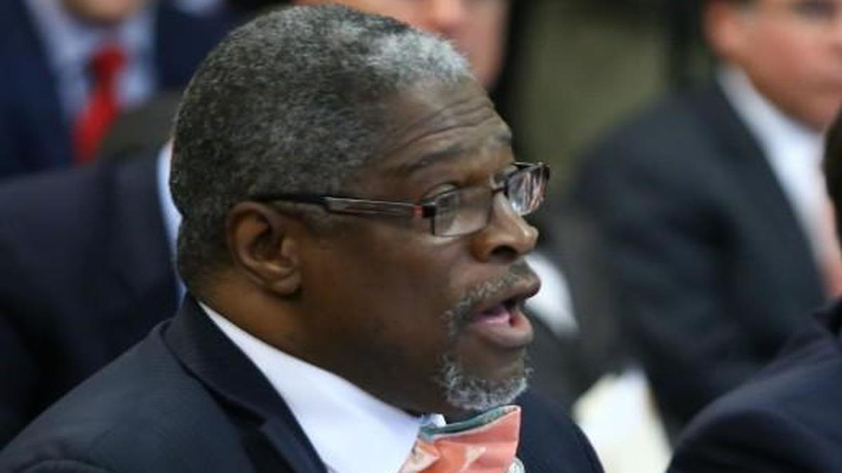 Kansas City Mayor Sly James (left) testified earlier this month against a bill repealing the city’s 1 percent earnings tax as Missouri state Sen. Kurt Schaefer looked on.