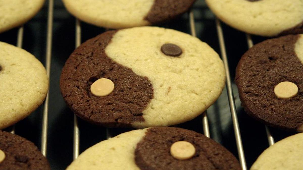 
Yin and yang? Yummy!

