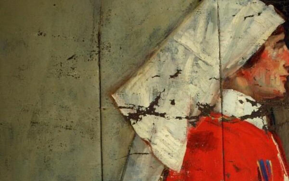 British nurse cut from “Panthéon de la Guerre”