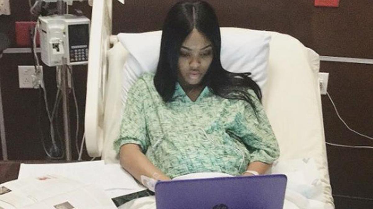 Nayzia Thomas went into labor ahead of schedule last week and she still had a college final to take. No problem. She finished it in her hospital bed while in labor.
