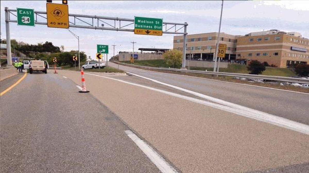 
In Jefferson City two years ago, a high-friction surface treatment was installed on U.S. 54. The anti-skid surface treatment is on the right lane.
