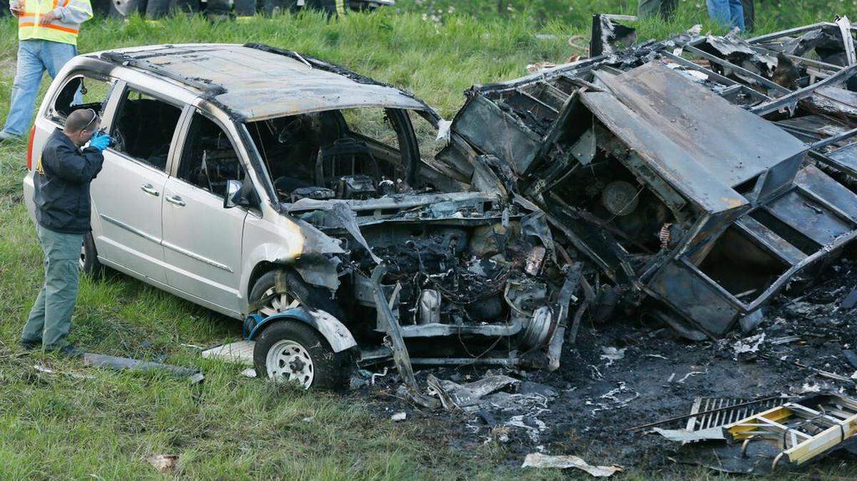 
Ervin F. Huslig, 68, and Mary Ann Huslig, 63, of Lawrence died Monday evening in a wreck on Interstate 64 near East St. Louis, Ill. Police said the couple’s RV was heading east and towing a Chrysler minivan when the RV blew a tire. The RV hit a metal pole supporting an interstate sign and burst into flames.
