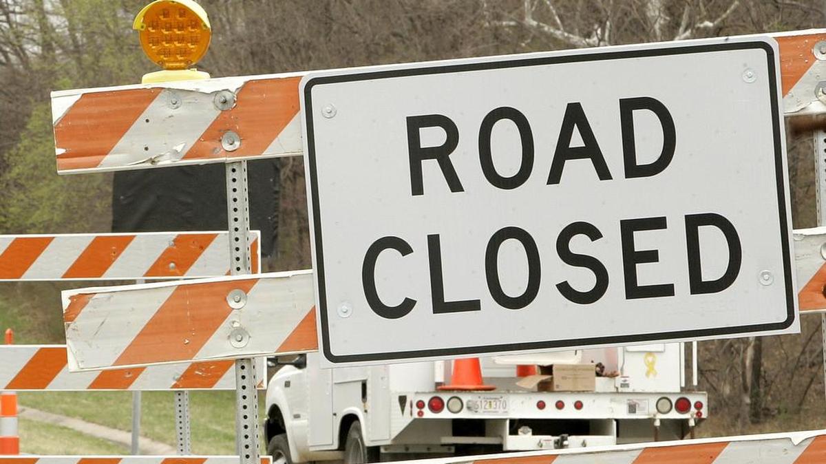 
Construction crews will close the ramp from southbound Interstate 35 to northbound Interstate 29 in Kansas City, North for several weeks starting Sunday.

