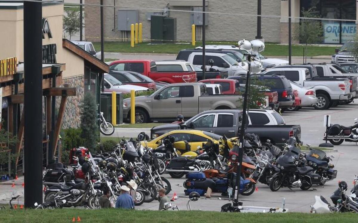 
Almost a week after a shooting involving motorcycle gangs at a restaurant in Waco, Texas, where motorcycles still sat Monday, the presence of the Mongols Motorcycle Club in Excelsior Springs over Memorial Day weekend has some wary.

