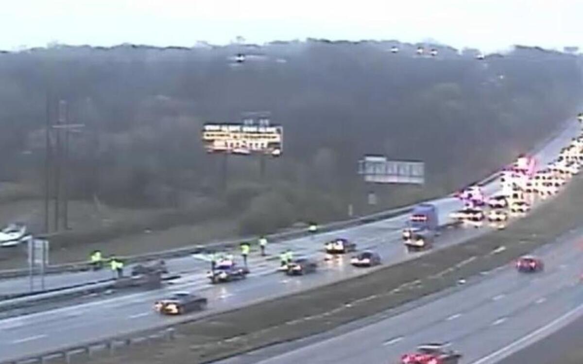 A fatal rollover wreck Wednesday on northbound Interstate 435 closed the exit ramp to Stadium Drive.