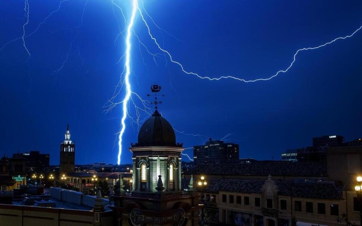 In this file photo from June 2015, lightning strikes near the Country Club Plaza. Weather officials say severe weather may hit Kansas City on Saturday night and early Sunday.