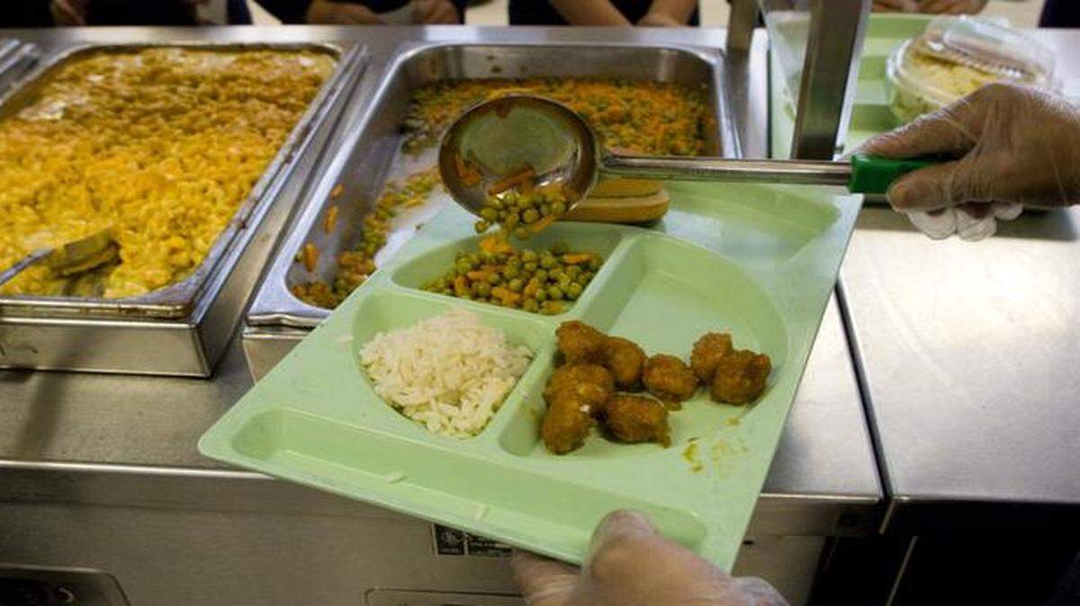 
A new federal provision will allow the Kansas City and Hickman Mills school districts to offer free breakfast and lunch to all students starting this fall.

