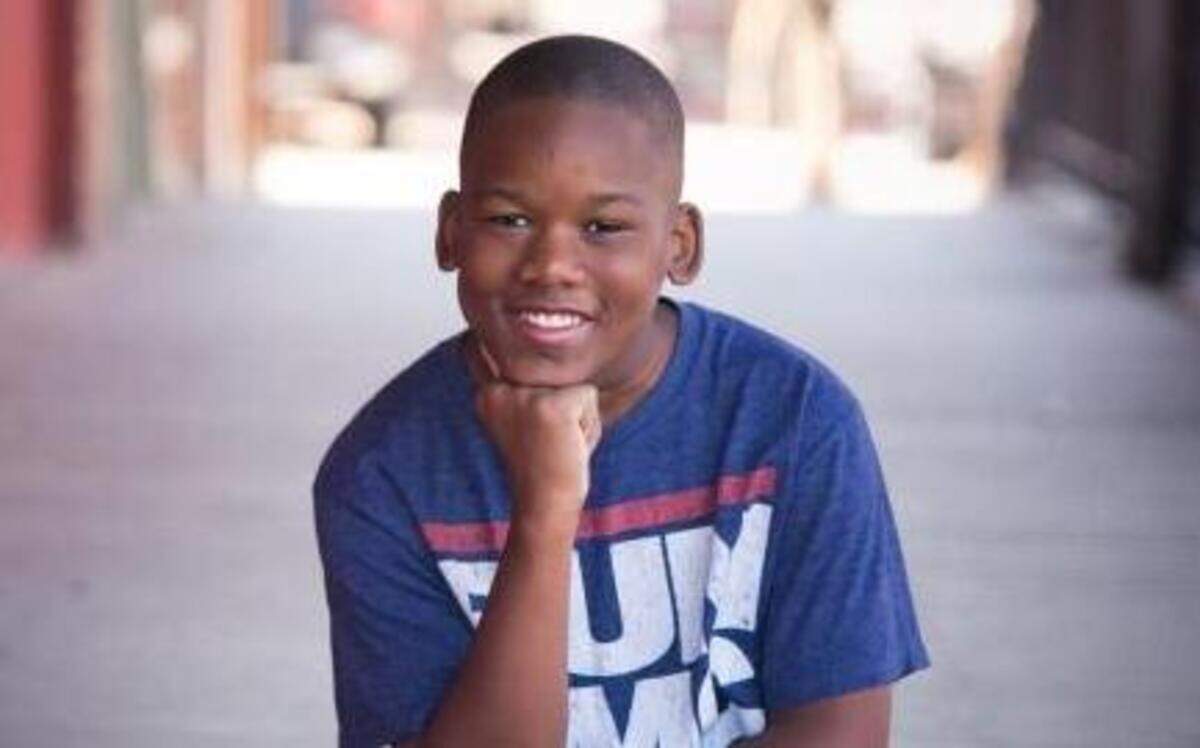 
Dyondre
