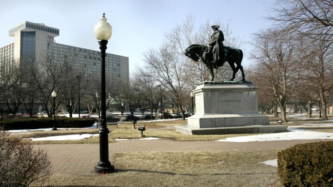 A local march planned in solidarity with the Women’s March on Washington is planned for 1 p.m. on Jan. 21 at Washington Square at Pershing Road and Grand Avenue.