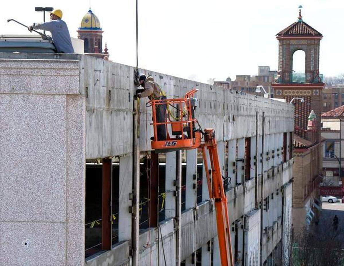 The Country Club Plaza’s new owners say the shopping district as too much “ugly architecture.” Plans are to overhaul facades from the 1970s and 1980s to fit with the Plaza’s iconic Spanish style.