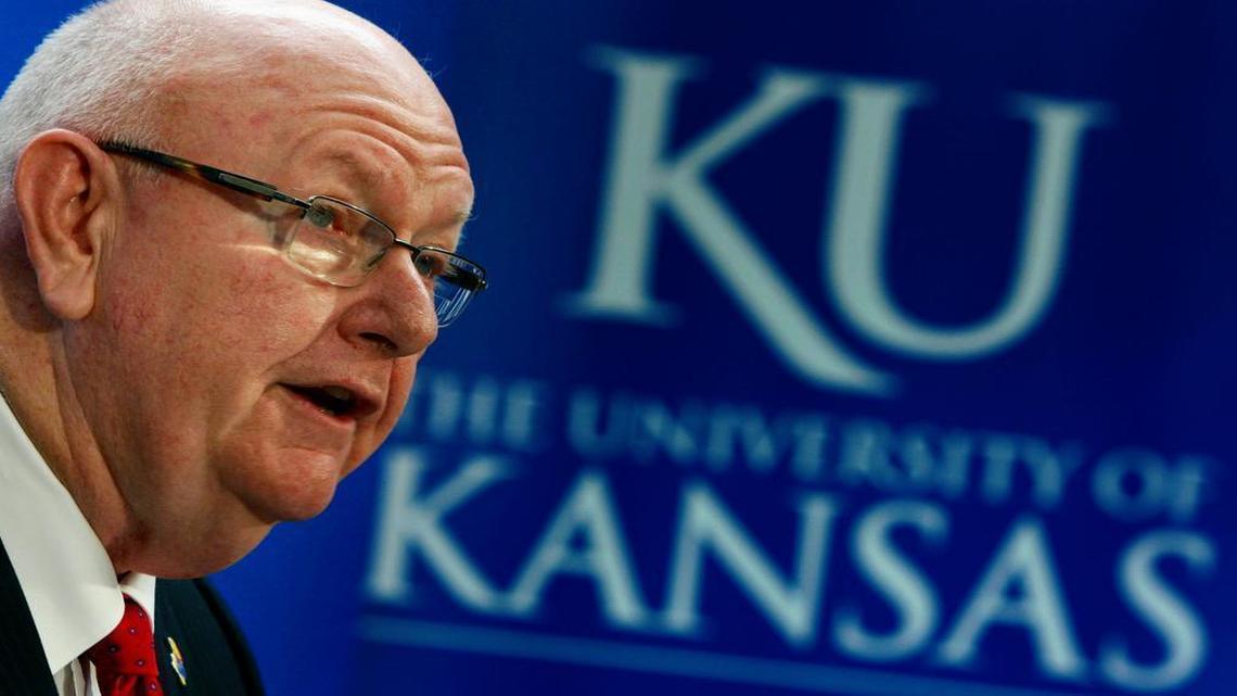 
Robert E. Hemenway, former University of Kansas chancellor, died Friday. During his tenure from 1995 to 2009, KU stepped up admission criteria, completed more than $310 million in construction projects and doubled research dollars to more than $300 million a year.
