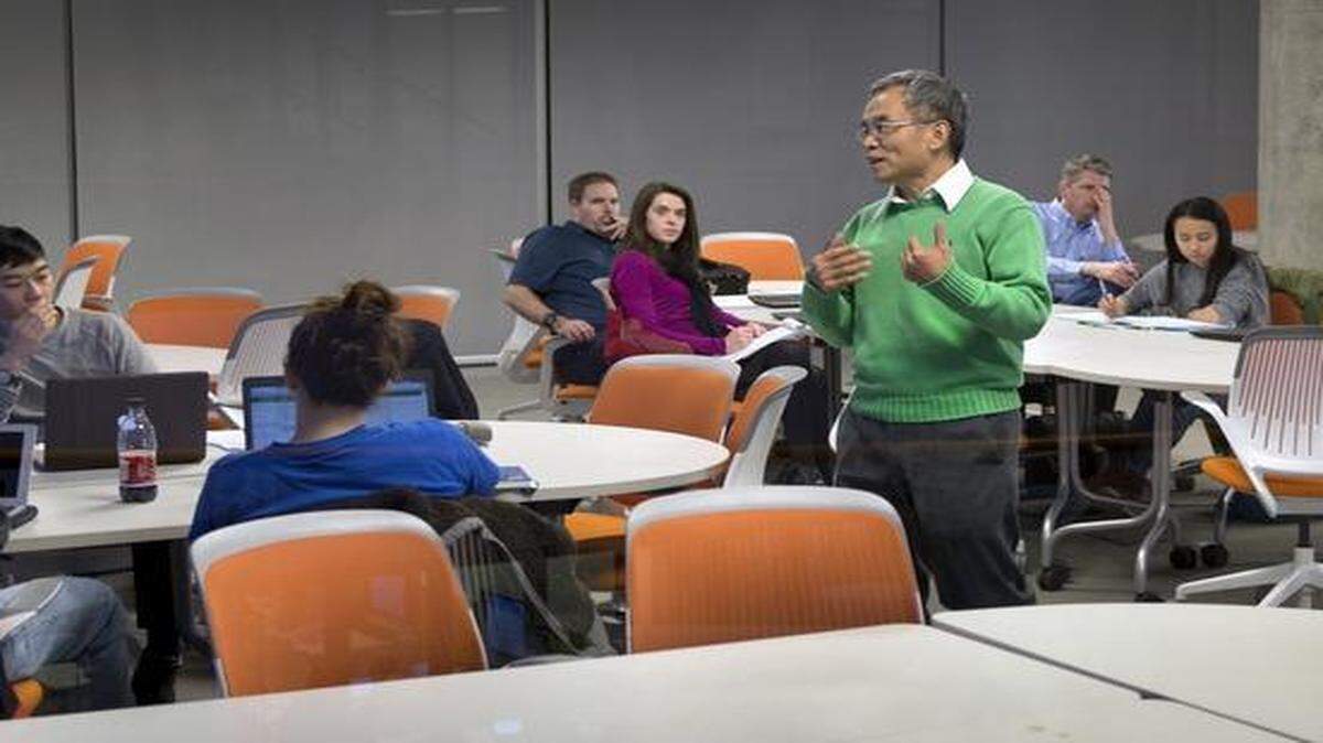 
University of Missouri-Kansas City business professor Michael Song resigned Friday. Earlier in the week, he taught a class in Bloch Executive Hall.
