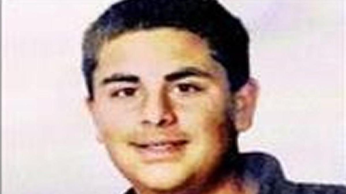 An obituary for Virginia native Brian Parisi ran in The Washington Post after he died in the Clay County jail earlier this summer.
