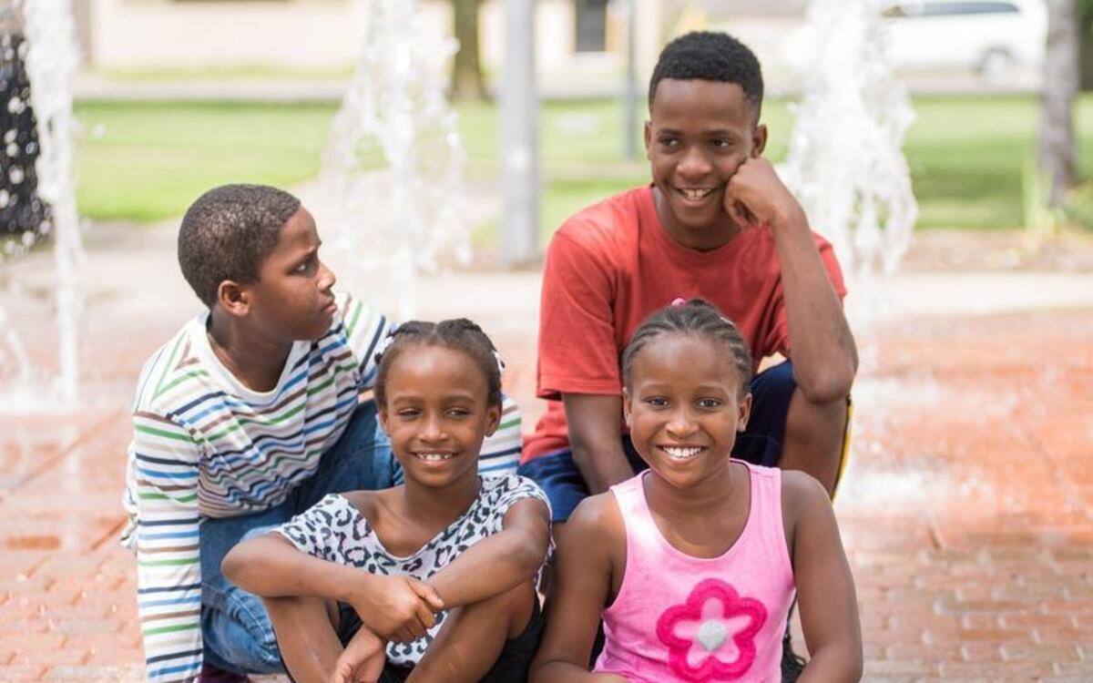 
Isaac, Valencia, Edwin and Valentina
