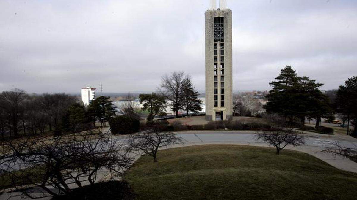 
Chancellor Bernadette Gray-Little announced Sept. 11 that the University of Kansas would create a task force of students, faculty and staff to review sexual misconduct policies. And students, with faculty and administrators, have continued to hold a series of forums. 
