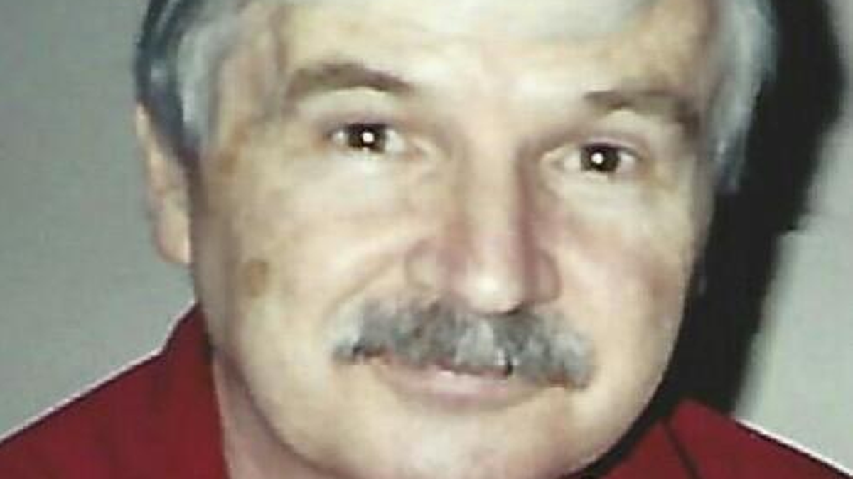 Angus Brian MacDonald of Nova Scotia, who died in March, wrote his own obituary, which is earning him fans.