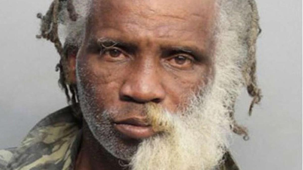 A Florida man whose mugshot went viral last year because of his notable facial hair has been arrested again. And he’s still rockin’ that half-beard.