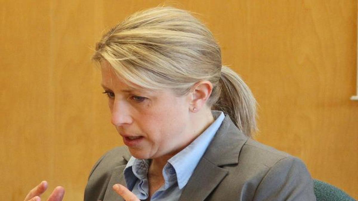 
Waukesha Police Detective Michelle Trussoni testified during a preliminary hearing Monday for two girls accused of stabbing a classmate to please the horror character Slender Man. The hearing was at the Waukesha County courthouse in Waukesha, Wis. 
