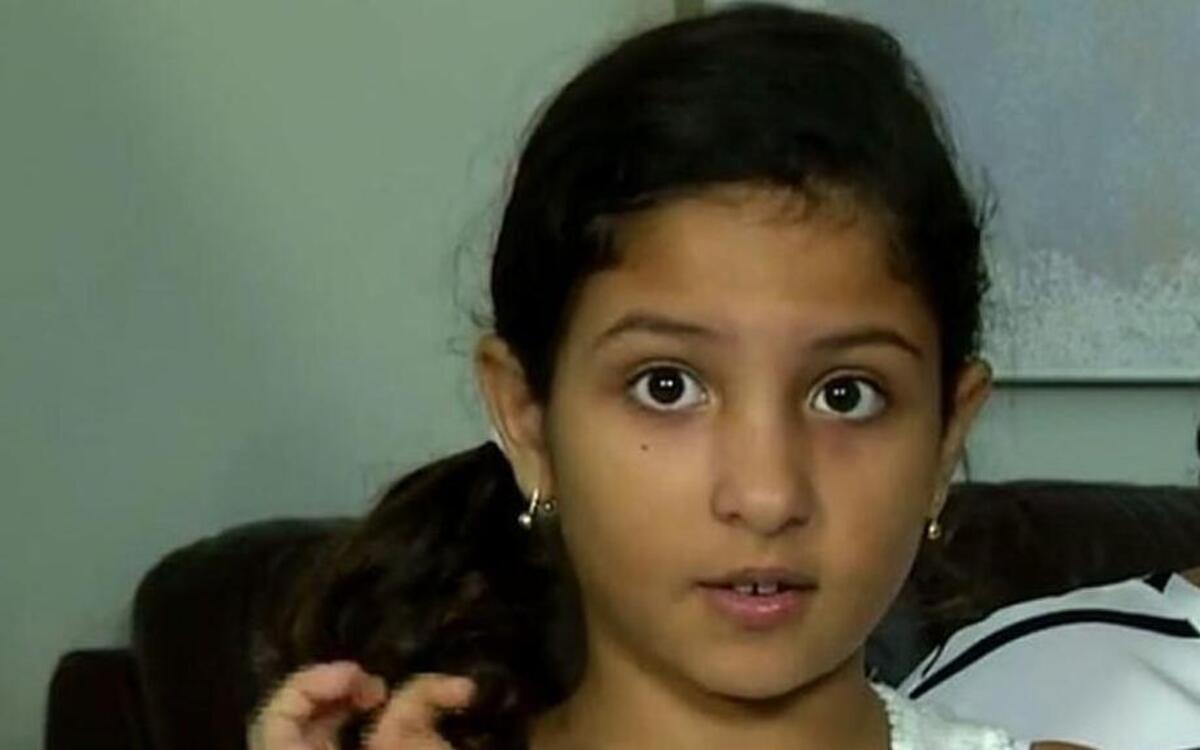 Juliana Ossa was sitting in an Orlando lake when an alligator nearly 9 feet long bit her on the leg. She saved herself with advice she learned on a trip to Gatorland.