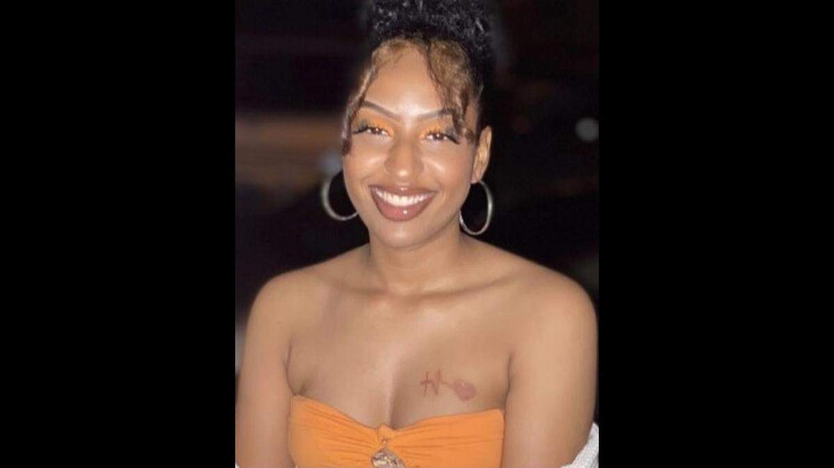 Kaleena Bentley was strangled to death at 22 years old by her uncle, Raymond Scott, according to Ohio police.