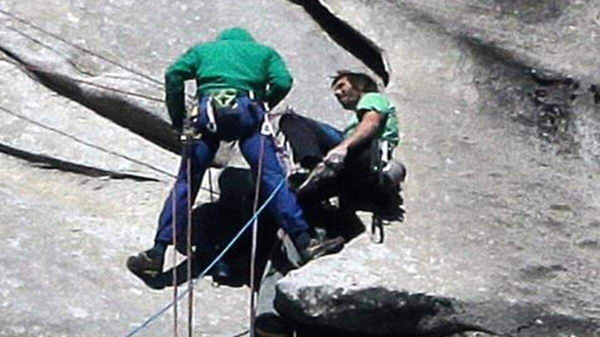 
Tommy Caldwell (left) and Kevin Jorgeson spent 19 days on El Capitan in Yosemite National Park. This picture was taken Wednesday as they neared the top.

