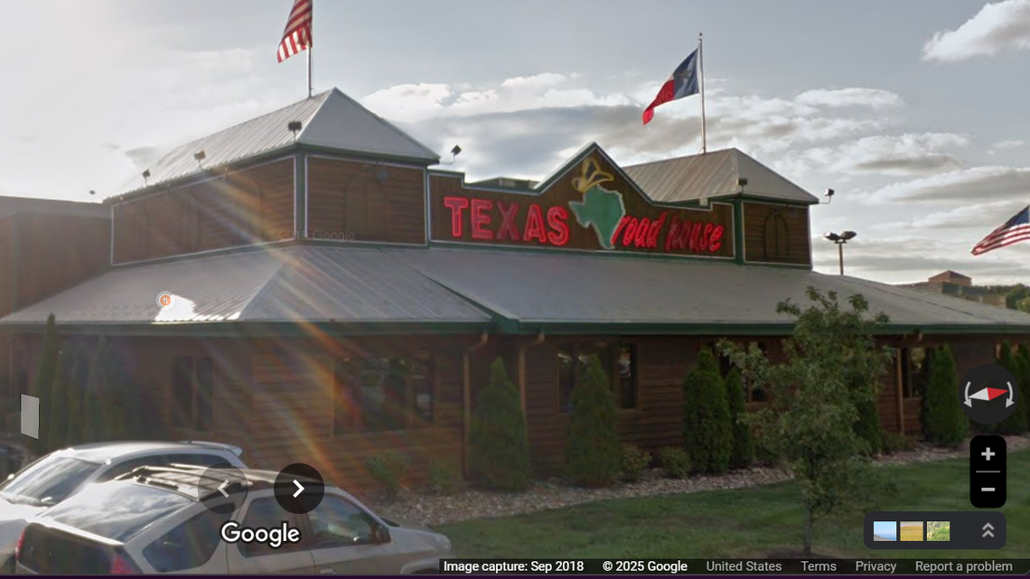 An Indiana man is accused of fatally shooting a man outside a Texas Roadhouse in Indianapolis.