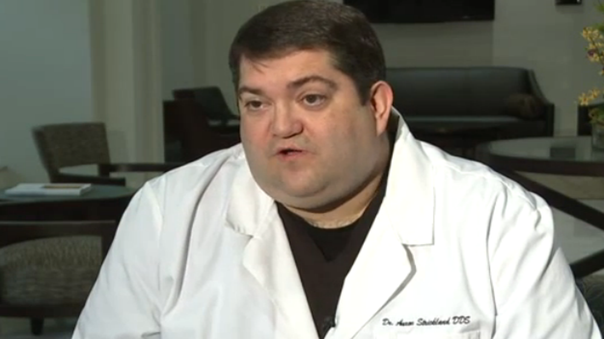 Indiana dentist Aaron Strickland is fighting back against a patient who accuses him of pulling all of his teeth without permission.