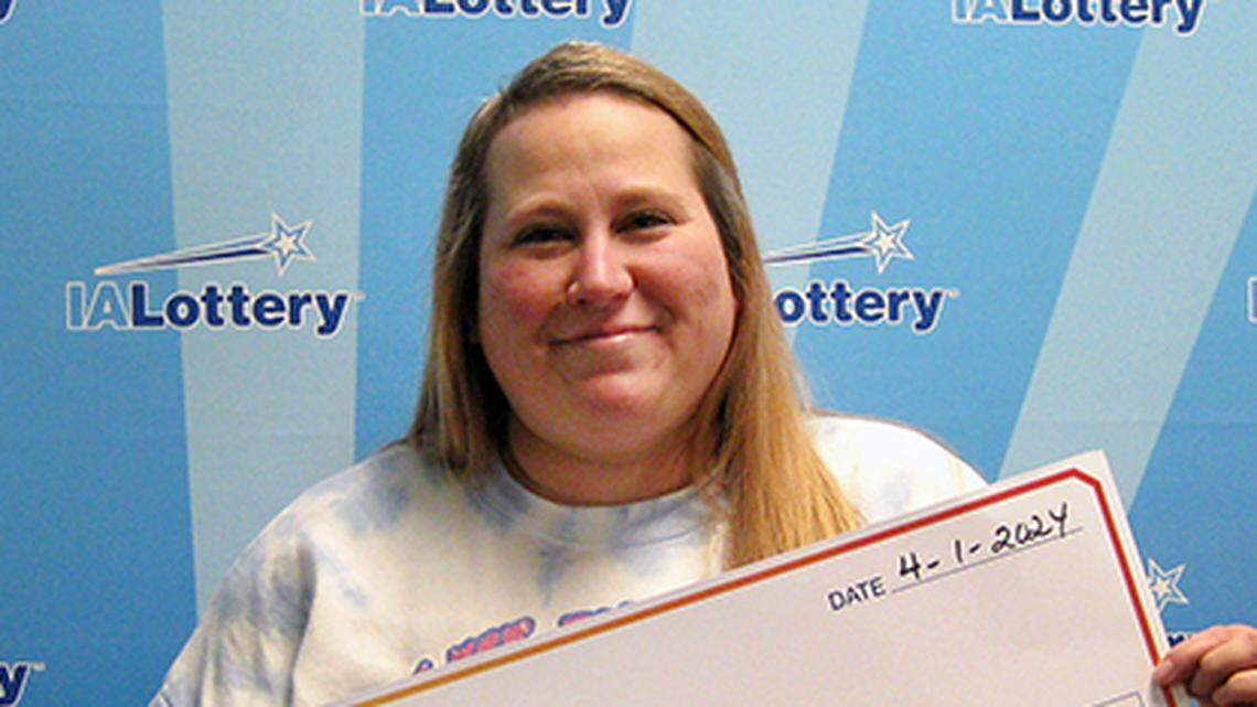 Kathryn Borden of Cedar Rapids won a $50,000 Iowa Lottery prize.