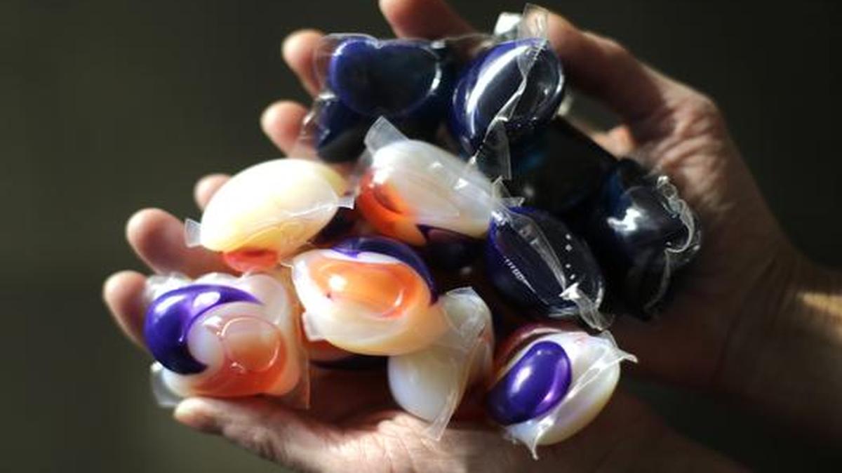 
Laundry detergent packets, or ‘pods’
