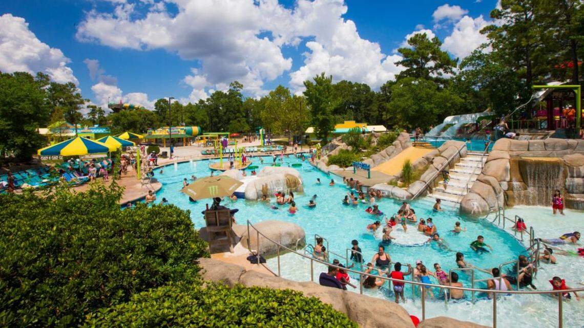 A married couple from Montgomery County, Texas, secretly recorded young girls at Six Flags Hurricane Harbor Splashtown, authorities say.