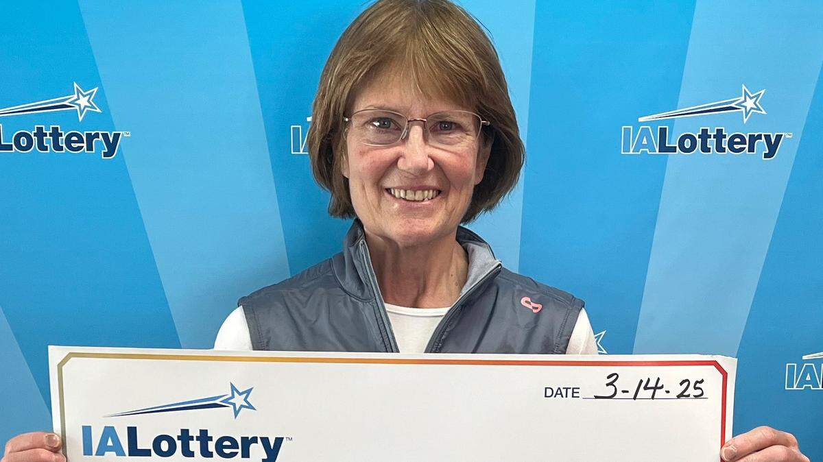 Terry Stillings won a $50,000 jackpot prize playing an Iowa Lottery game.