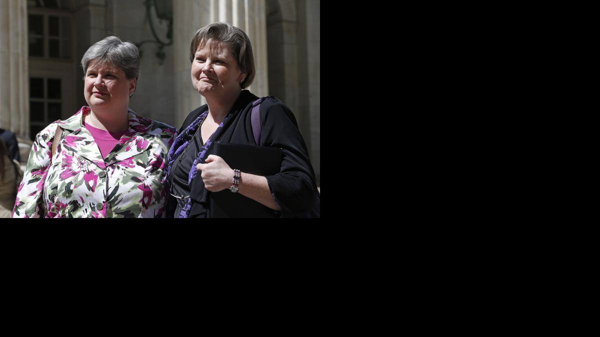 
Plaintiffs challenging Oklahoma's gay marriage ban Sharon Baldwin, left, and her partner Mary Bishop 
