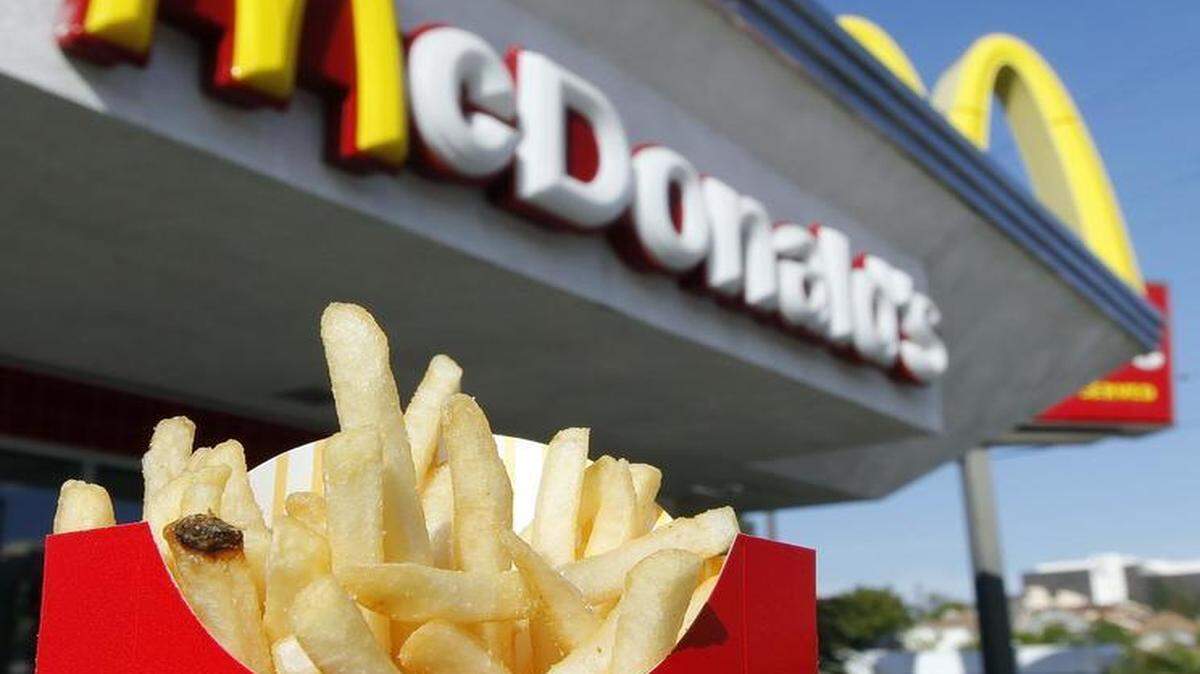 Put away your bibs, boys and girls. Unlimited fries are a limited-time offer at the new McDonald’s coming to St. Joseph.