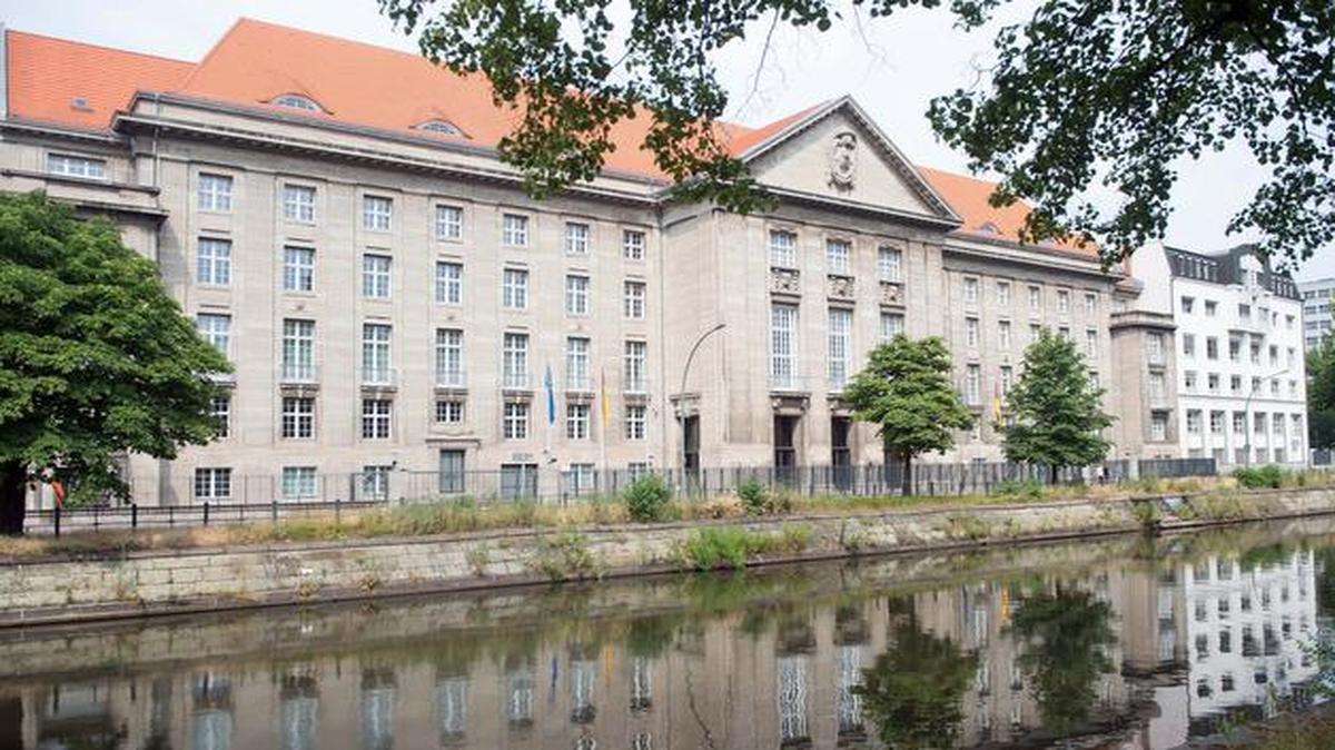 
The German defense ministry 
