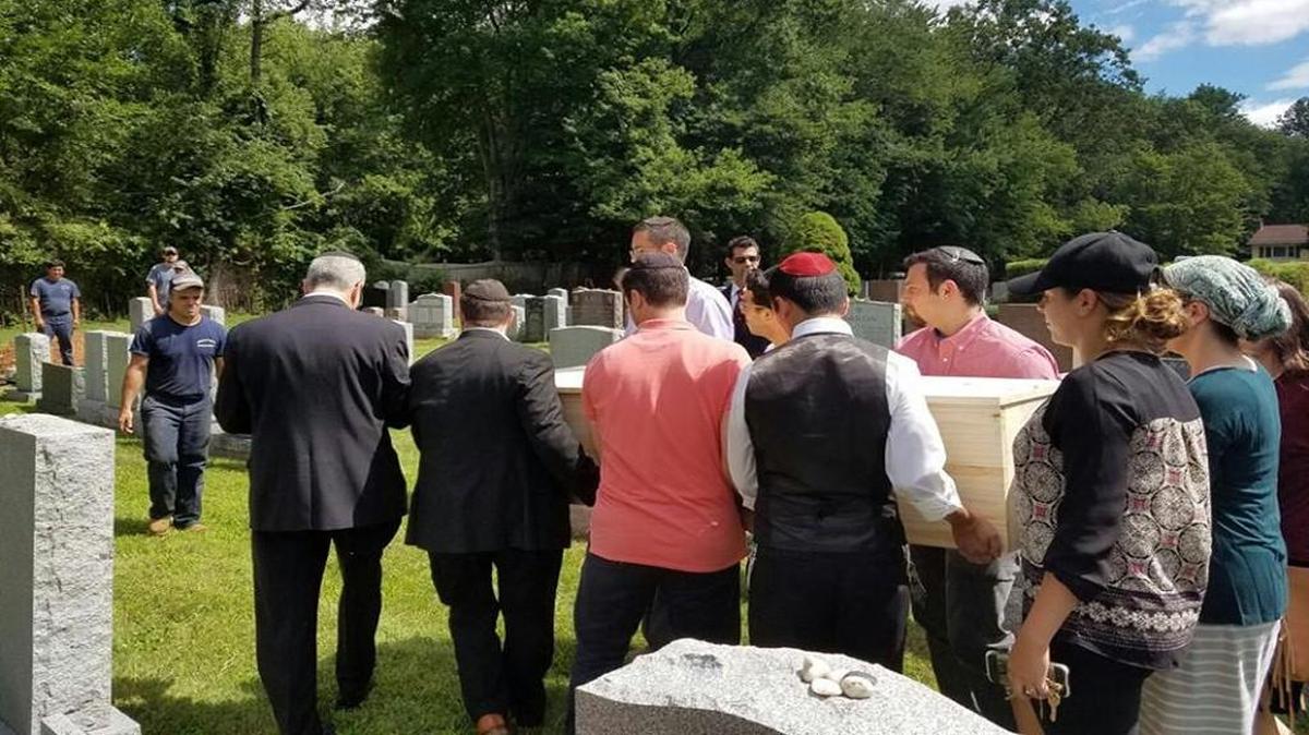 About two dozen people answered a request on Facebook to attend the funeral of a New York woman who died alone last week. Marquis Home Care posted a photo gallery to its Facebook page to show the world their kindness.