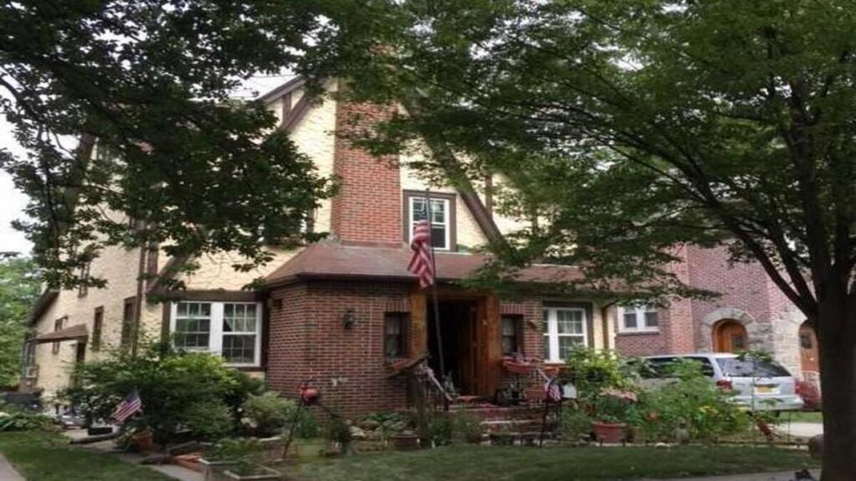 Donald Trump’s childhood home in the affluent Jamaica Estates neighborhood of Queens, N.Y., is for sale.