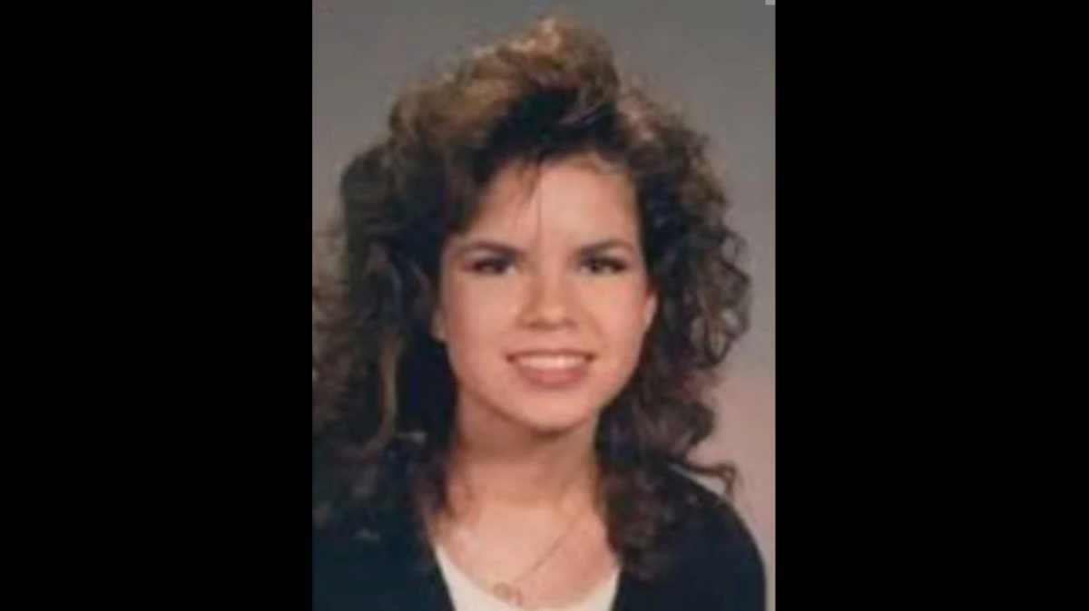 Carmen Van Huss, 19, was found stabbed to death in an Indiana apartment March 24, 1993, authorities say.